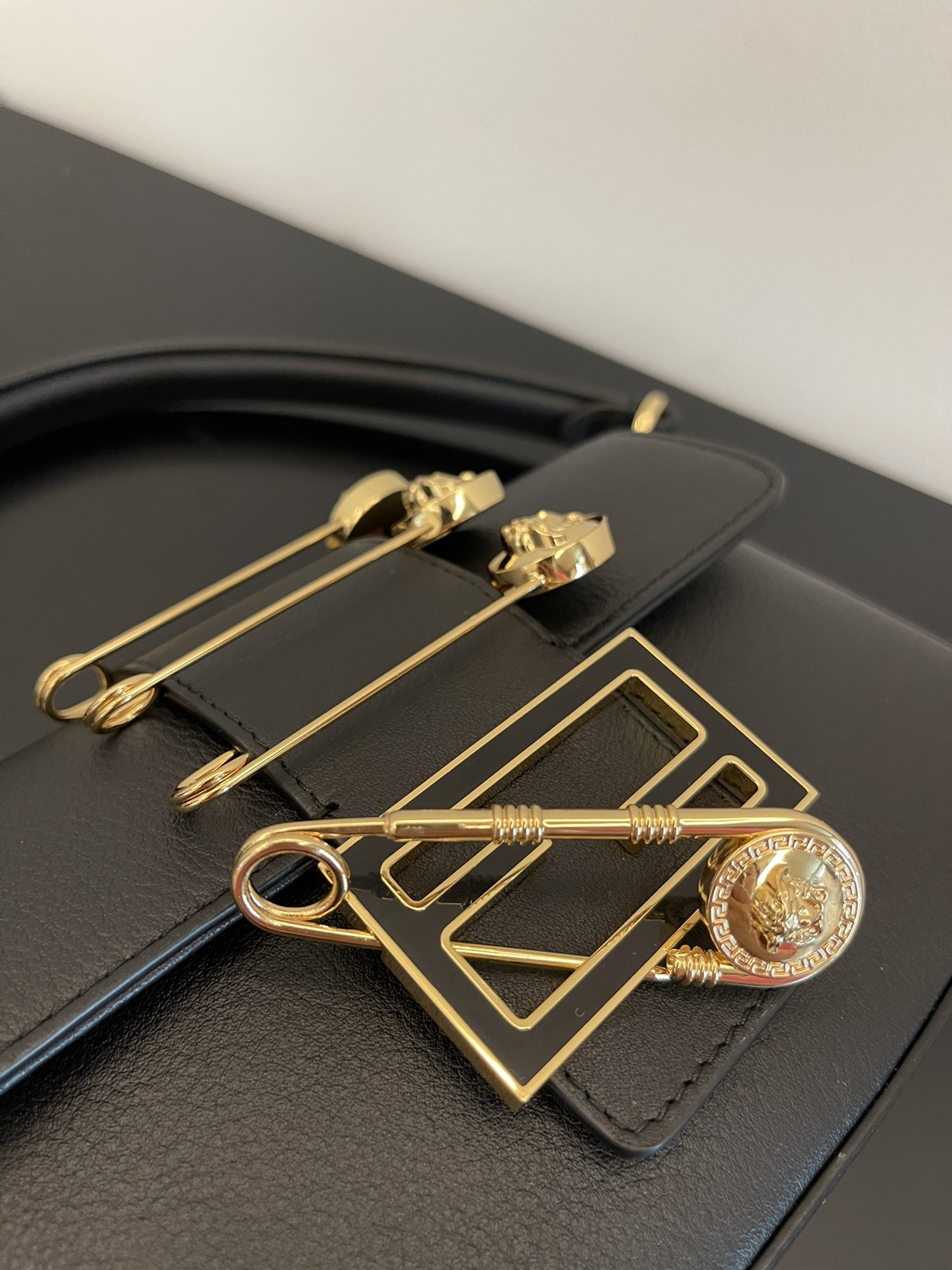 FENDI F andace series small baguette