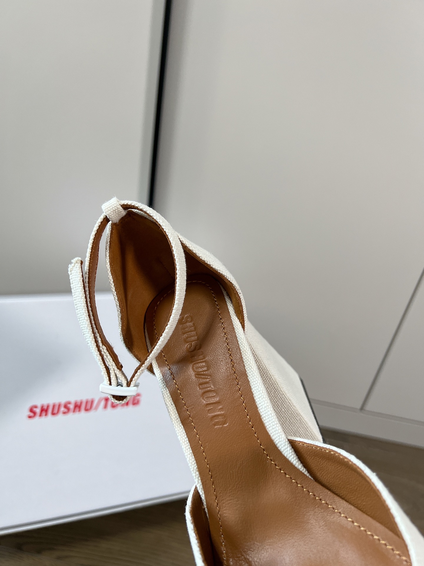 𝐒𝐇𝐔𝐒𝐇𝐔𝐓𝐎𝐍𝐆｜𝟐𝟎𝟐𝟑/𝐒𝐒 𝐧𝐞𝐰 Exclusive niche SHUSHU/TONG 23/thick bottom Mary Jane