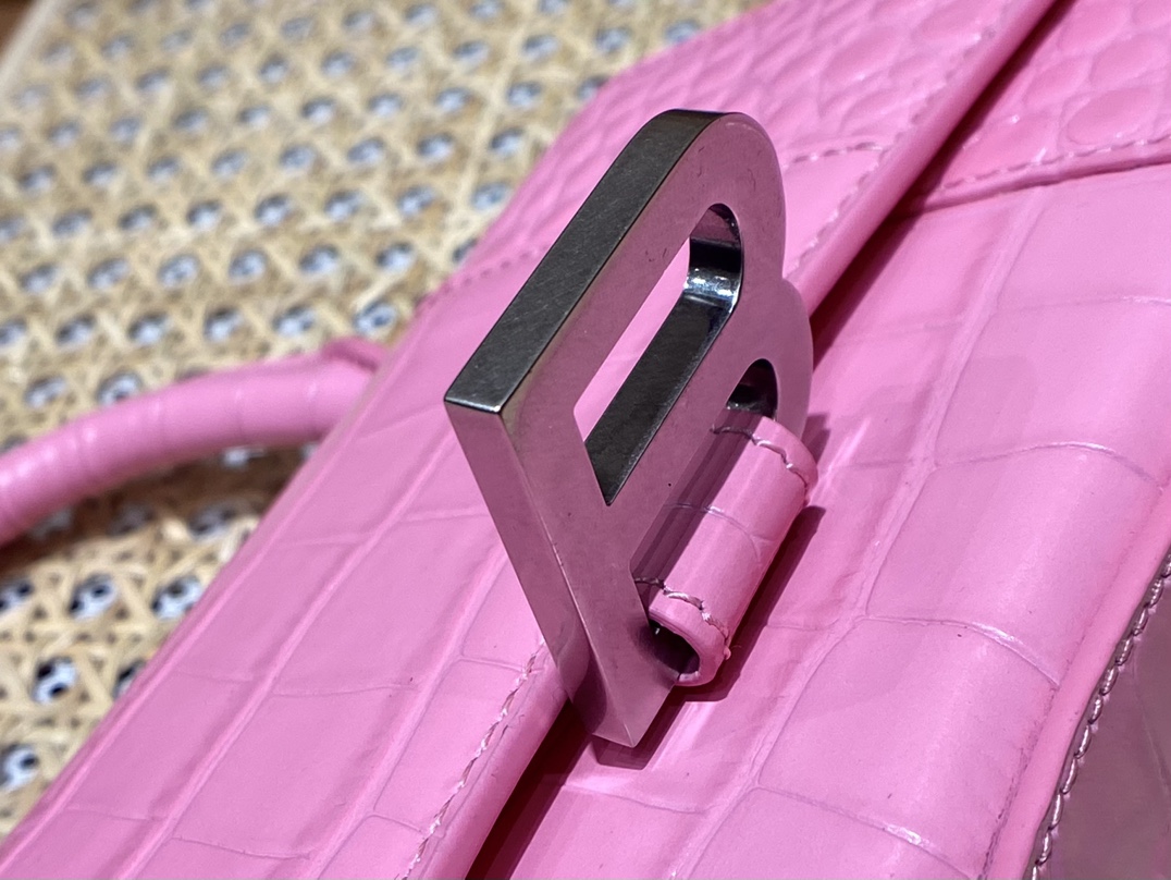 BALENCIAGA 𝐇𝐨𝐮𝐫𝐠𝐥𝐚𝐬𝐬 𝐗𝐒 crocodile-textured cowhide