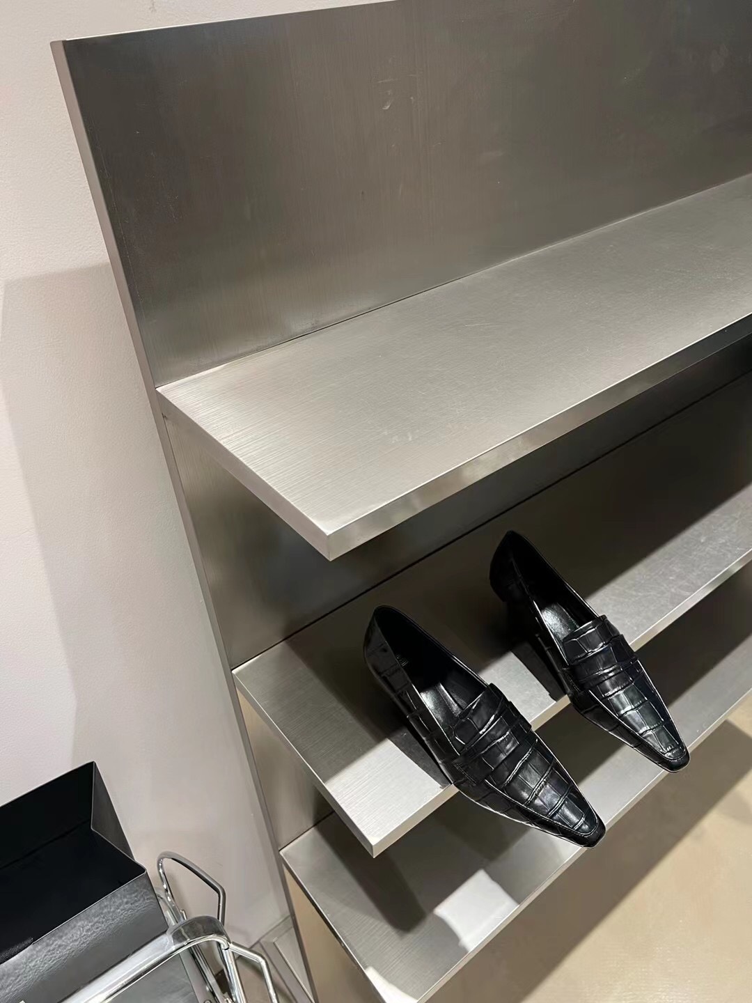 Toteme | 𝟐𝟎𝟐𝟏/𝐒𝐒 𝐧𝐞𝐰    Minimalist style toteme 2022/aw Muller flat single shoes