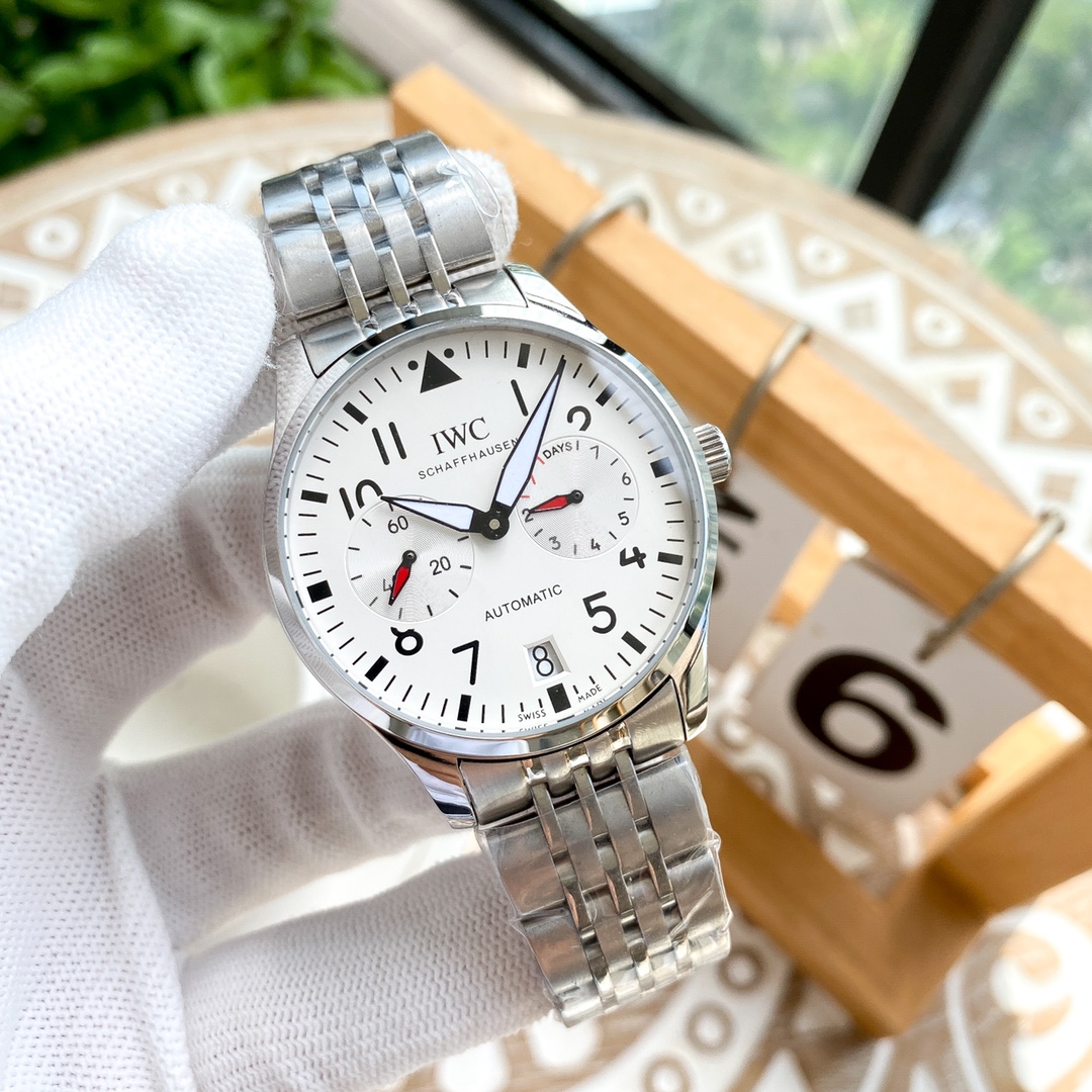 IWC- Las Vegas Roulette Top 316 stainless steel case strap with mineral super mirror