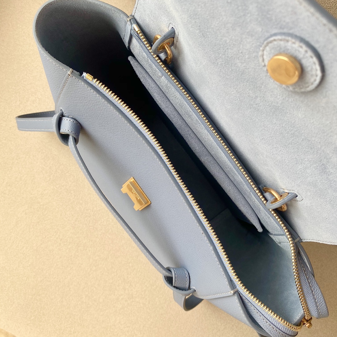 𝐂𝐞𝐥𝐢𝐧𝐞 BELT MICRO BAG in grained calfskin
