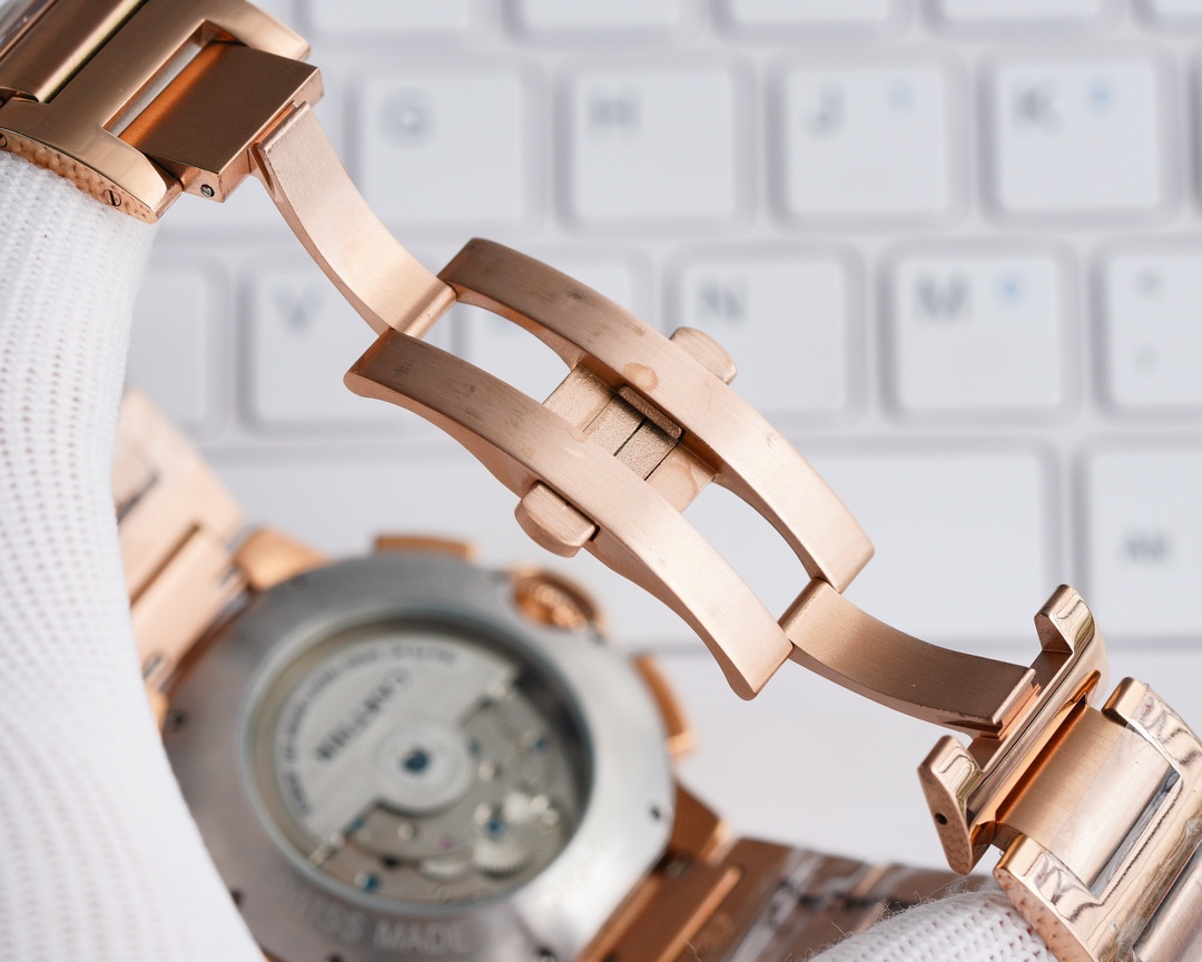 Cartier Fine Men's Watches