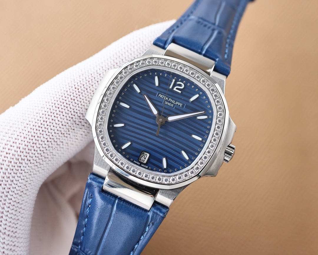 Patek Philippe Sporty Elegance Nautilus Ladies Watch