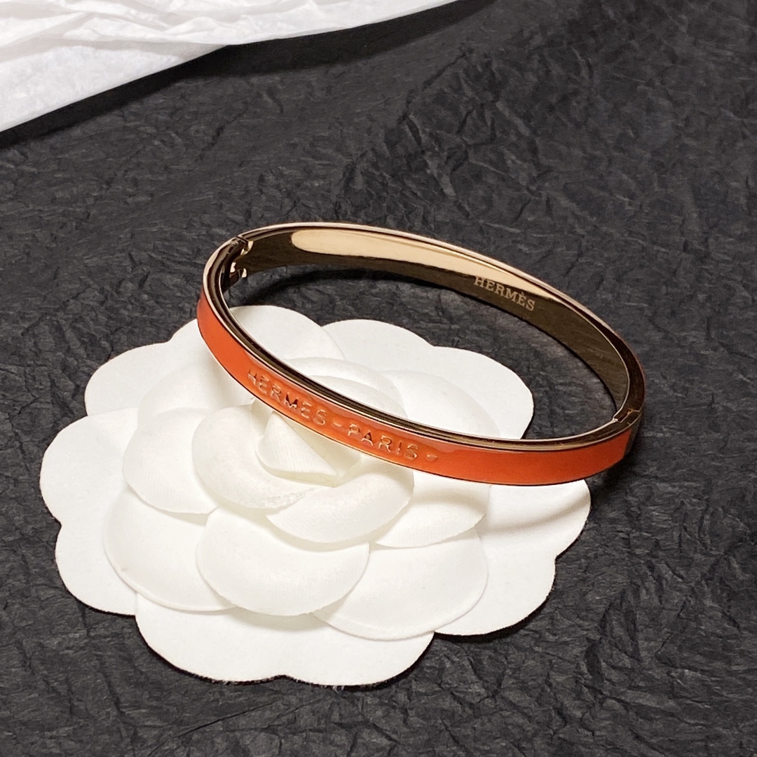 Hermes bracelet