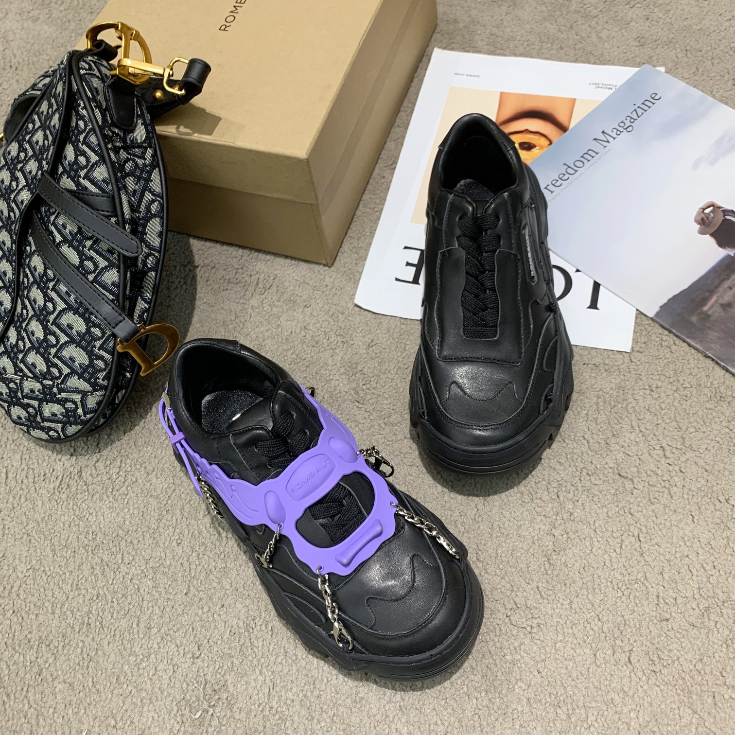 𝐑𝐨𝐫𝐧𝐧𝐢𝐢 ｜2020FW new sneakers upper with silk cowhide upper Sheepskin lining