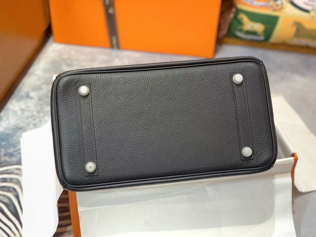 Birkin 30cm Black Silver buckle Imported Togo leather Beeswax thread stitching