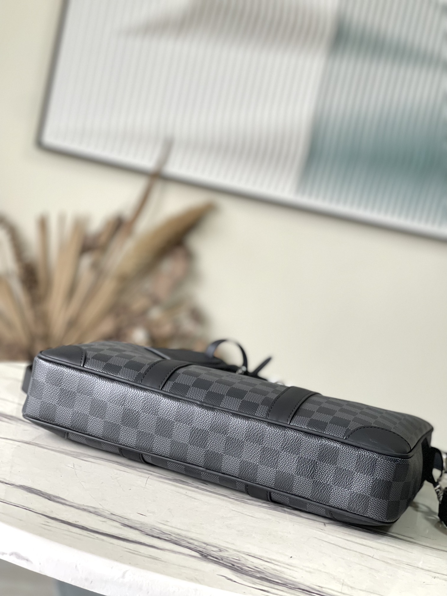 𝐋𝐎𝐔𝐈𝐒 𝐕𝐔𝐈𝐓𝐓𝐎𝐍 N40445 Voyage Small Briefcase