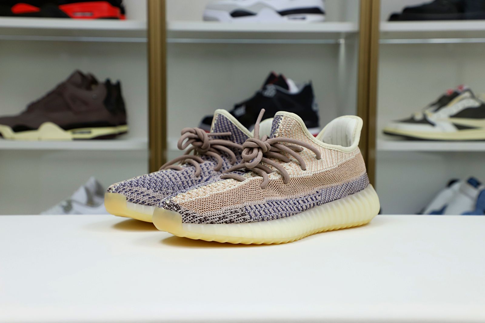 YEEZY BOOST 350 V2 ASH PEARL