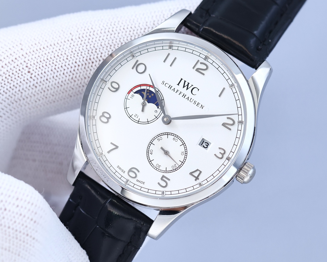 IWC- Fine men's watches Fully automatic mechanical movement, top 316 steel case and strap