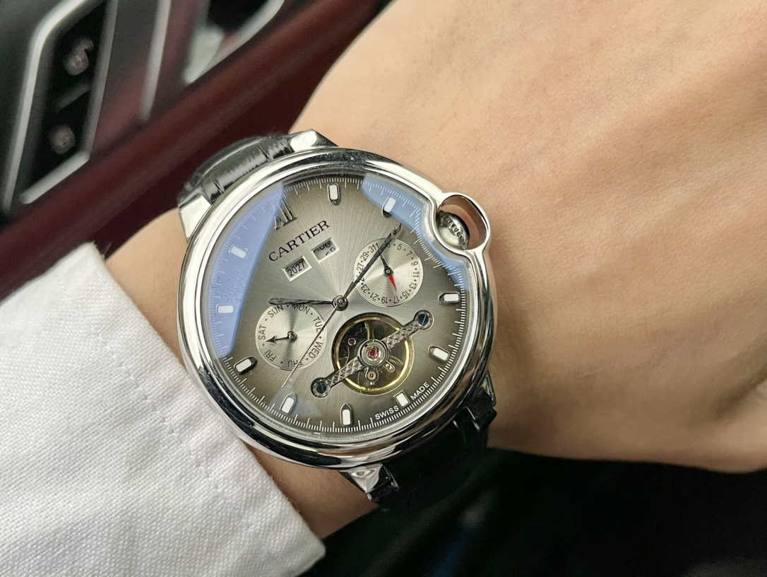 Cartier Fine Men's Watches