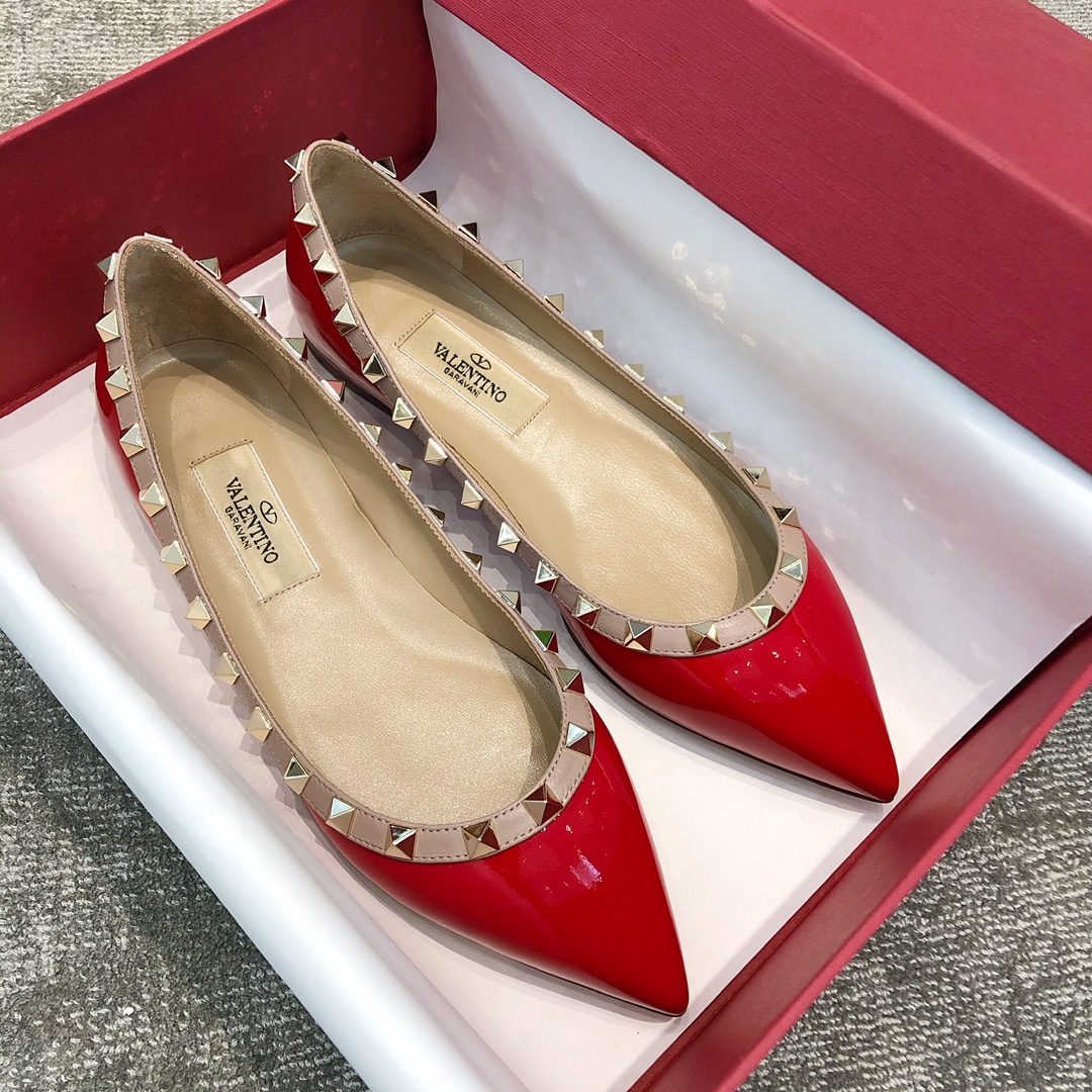 Valentino VT Collection Flats Patent Leather Red