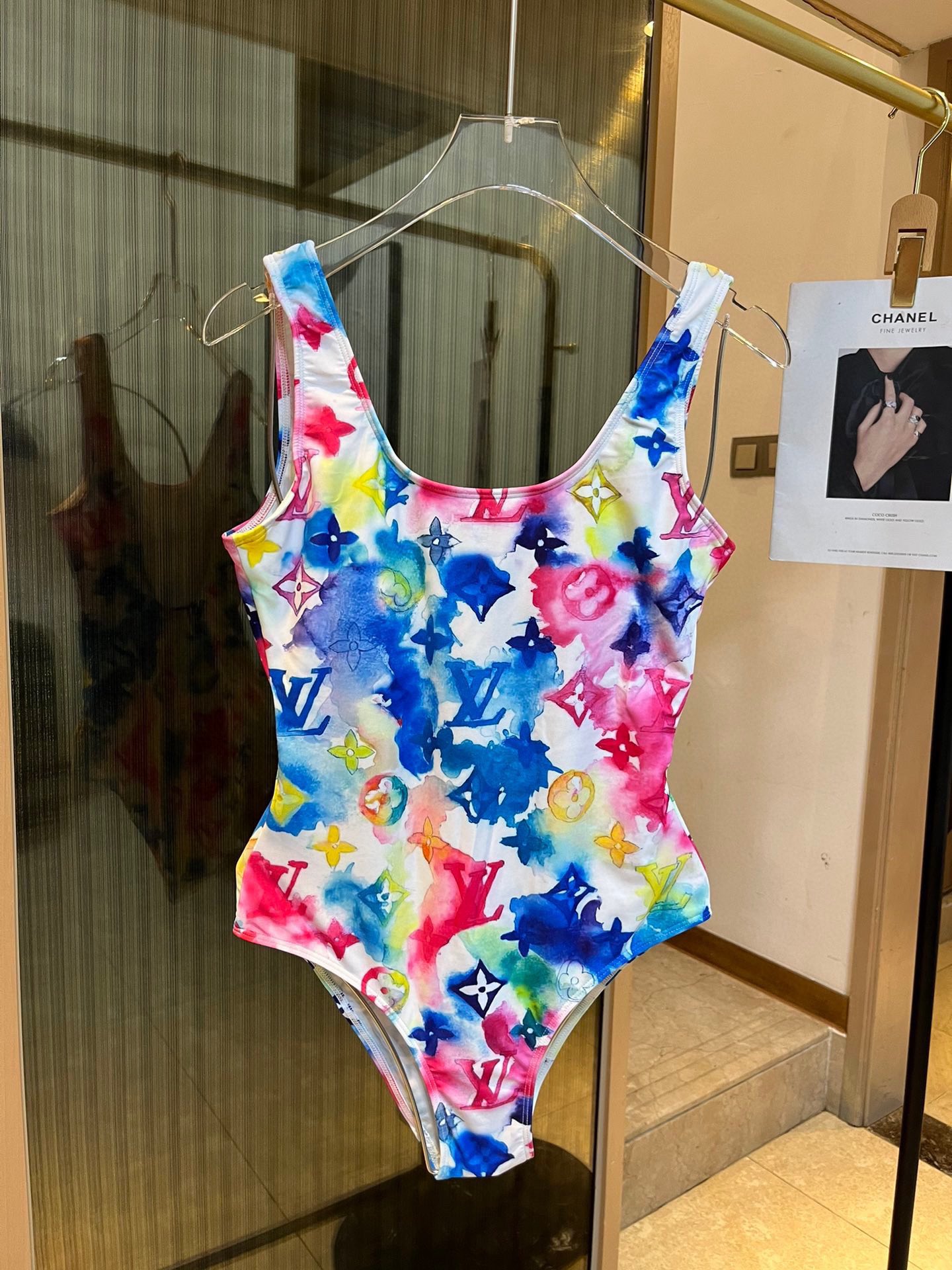 Louis Vuitton New one-piece swimming costume
