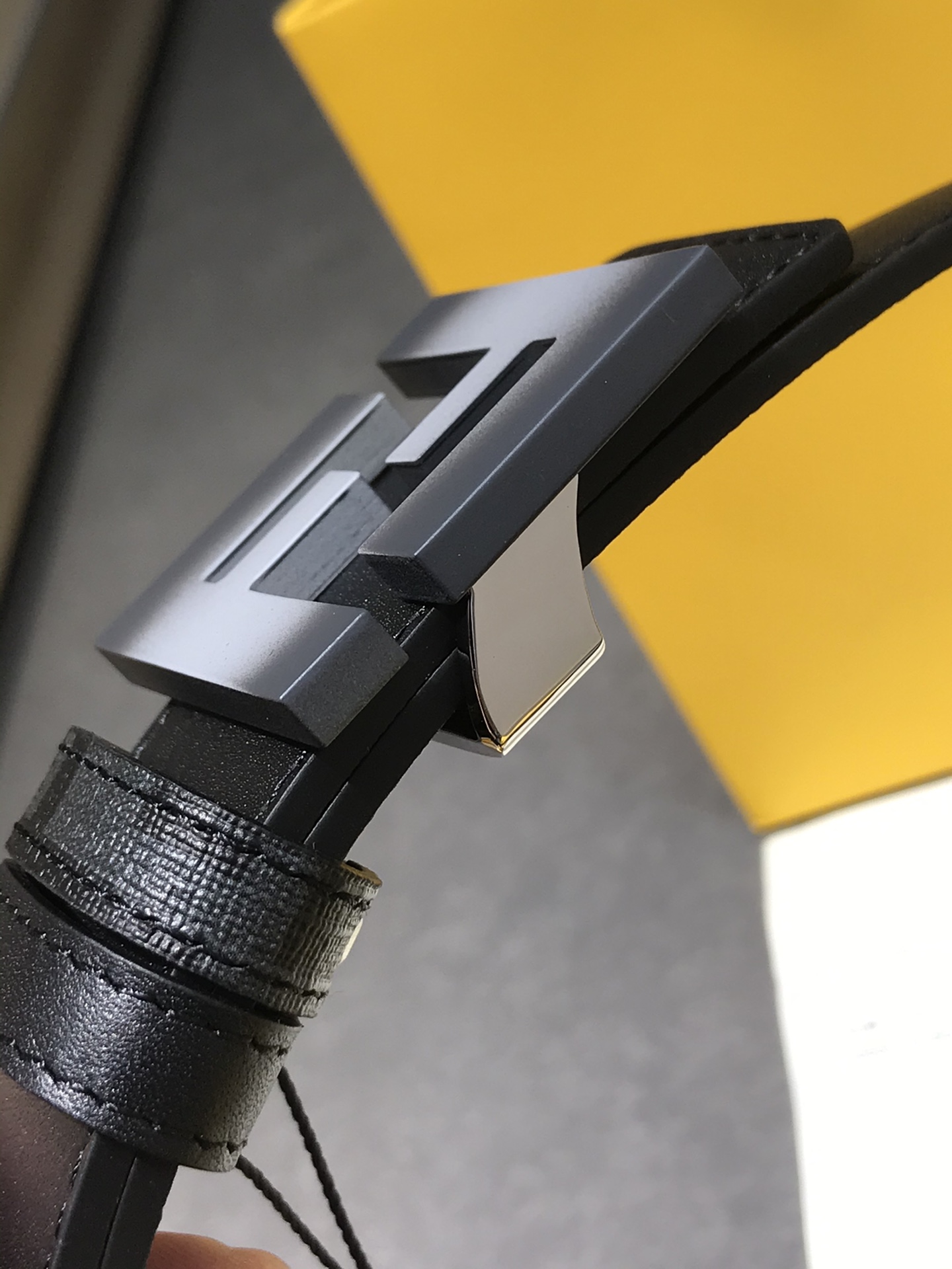 FENDI original rivet buckle