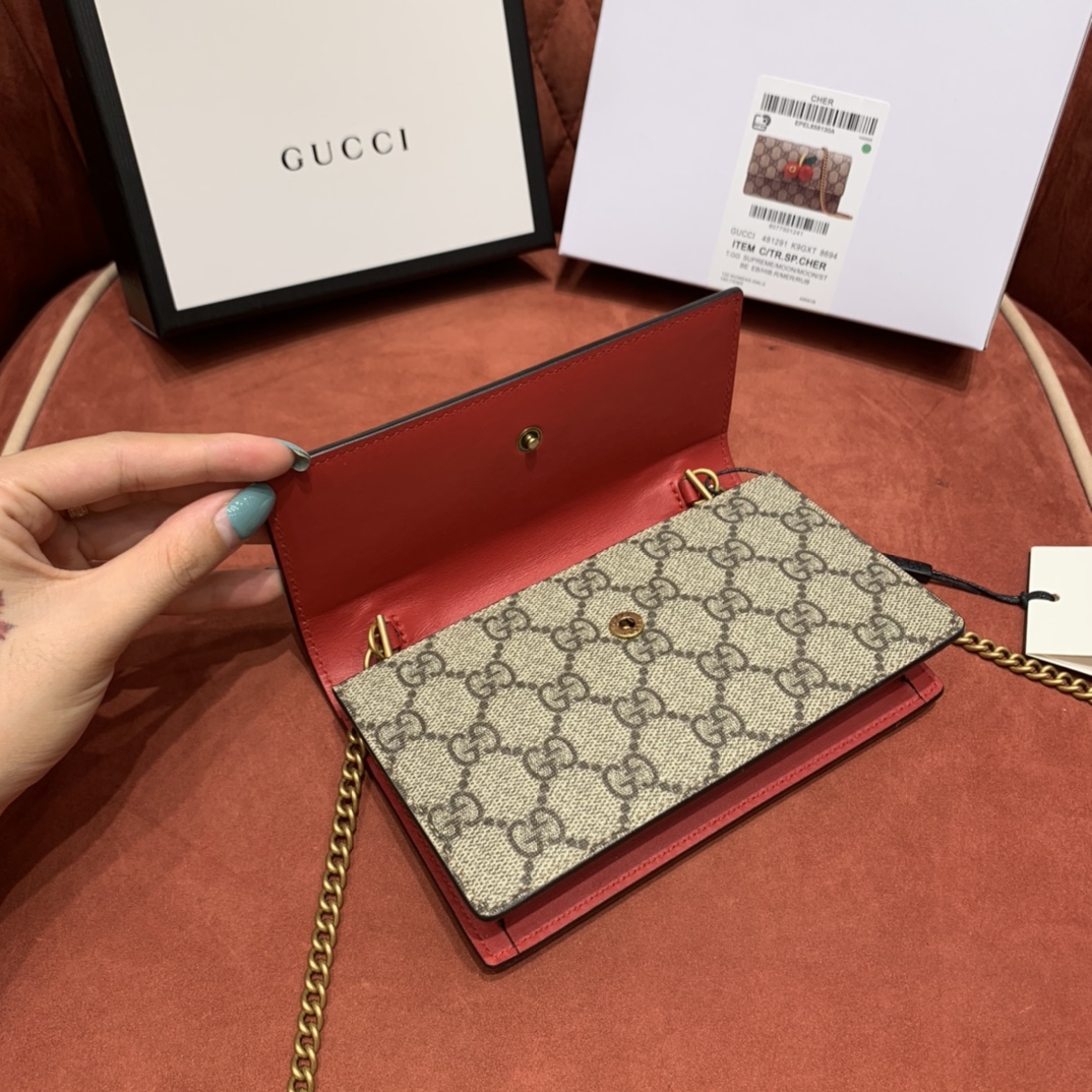 GUCCI  𝗌𝗎𝗉𝗋𝖾𝗆𝖾 𝗆𝗂𝗇𝗂 𝗐𝗂𝗍𝗁 𝖼𝗁𝖾𝗋𝗋𝗂𝖾𝗌 # 481291