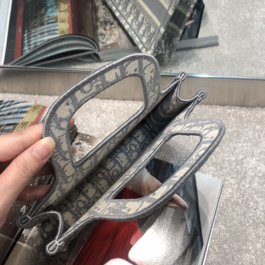 Mini Book tote letter gray