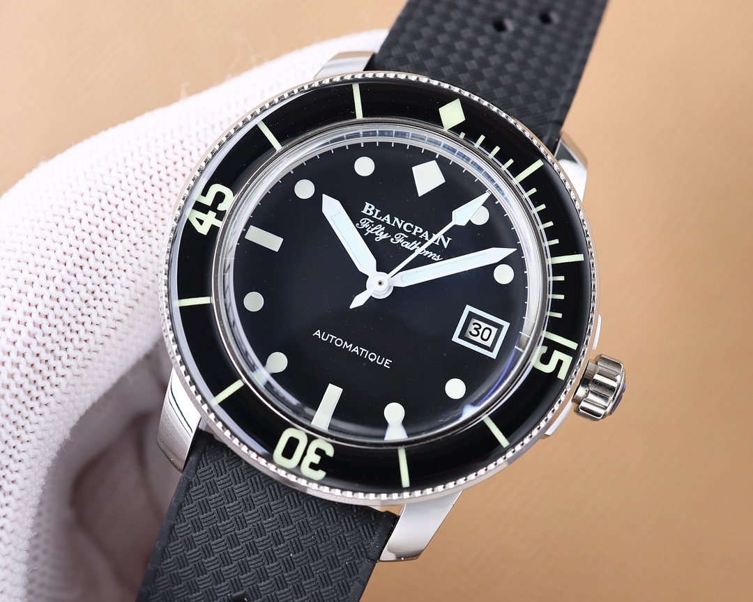 Blancpain Fifty Fathoms [Barracuda] with Calibre 9015 to Cal-1151 Accurate timekeeping