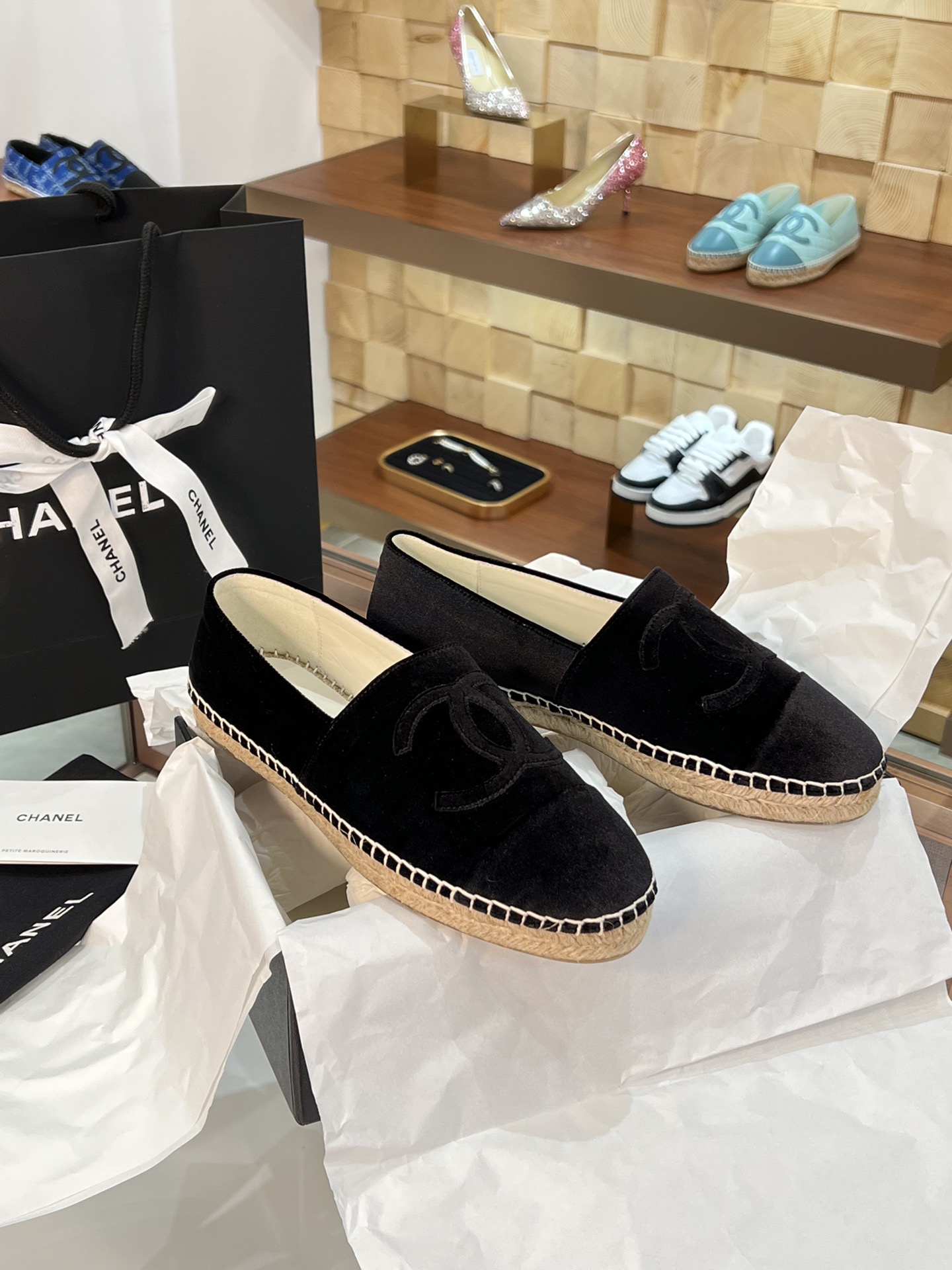 CHANEL fisherman shoes Chanel classic version of the original injection of rubber translucent rubber original color hemp sole