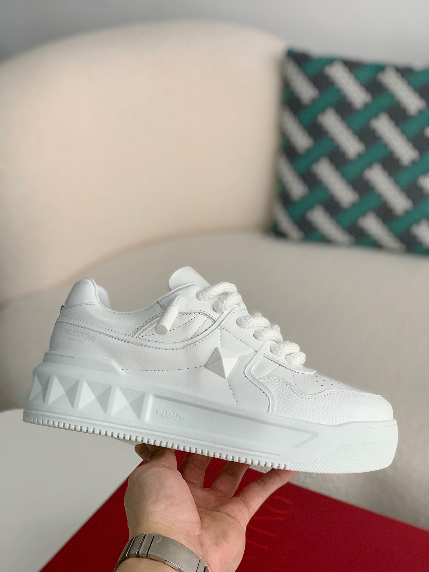 Valentino one stud sneakers