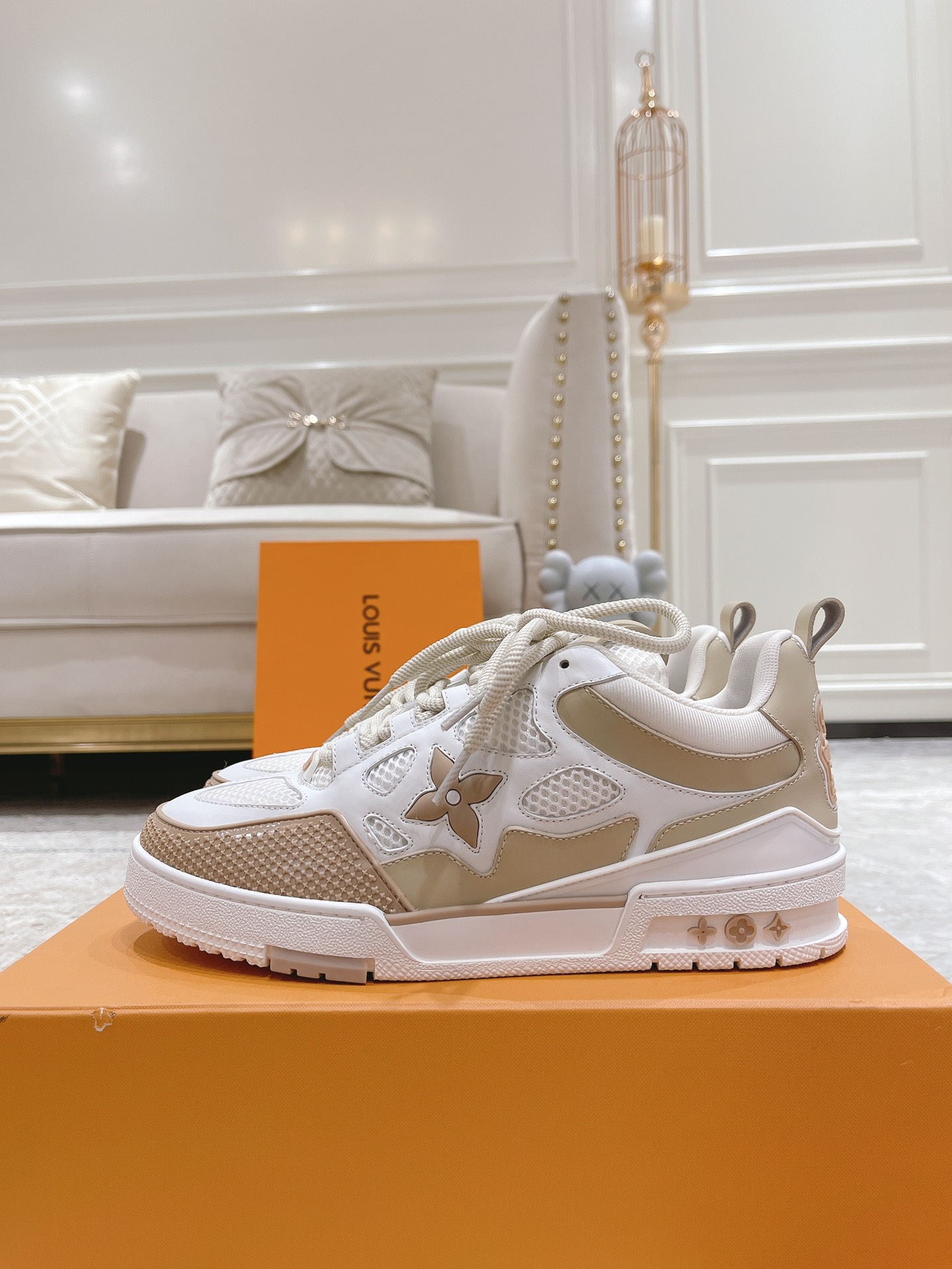 Louis Vuitton couple models DIY buckle sneakers sneakers