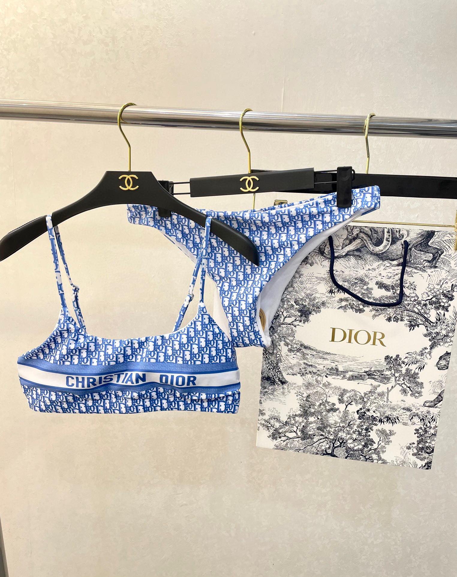 Dior new split swimsuit