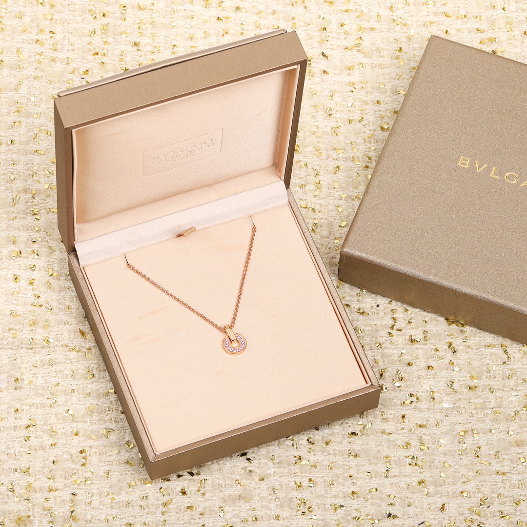 BVLGARI  necklace