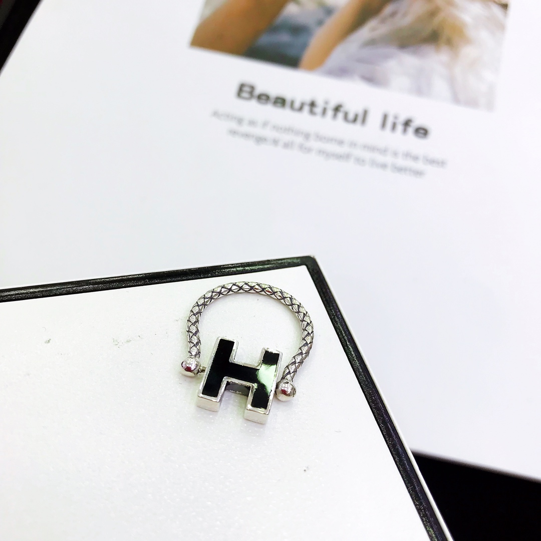 Hermes Rings