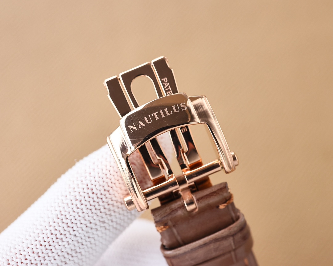 Patek Philippe Sporty Elegance Nautilus Ladies Watch