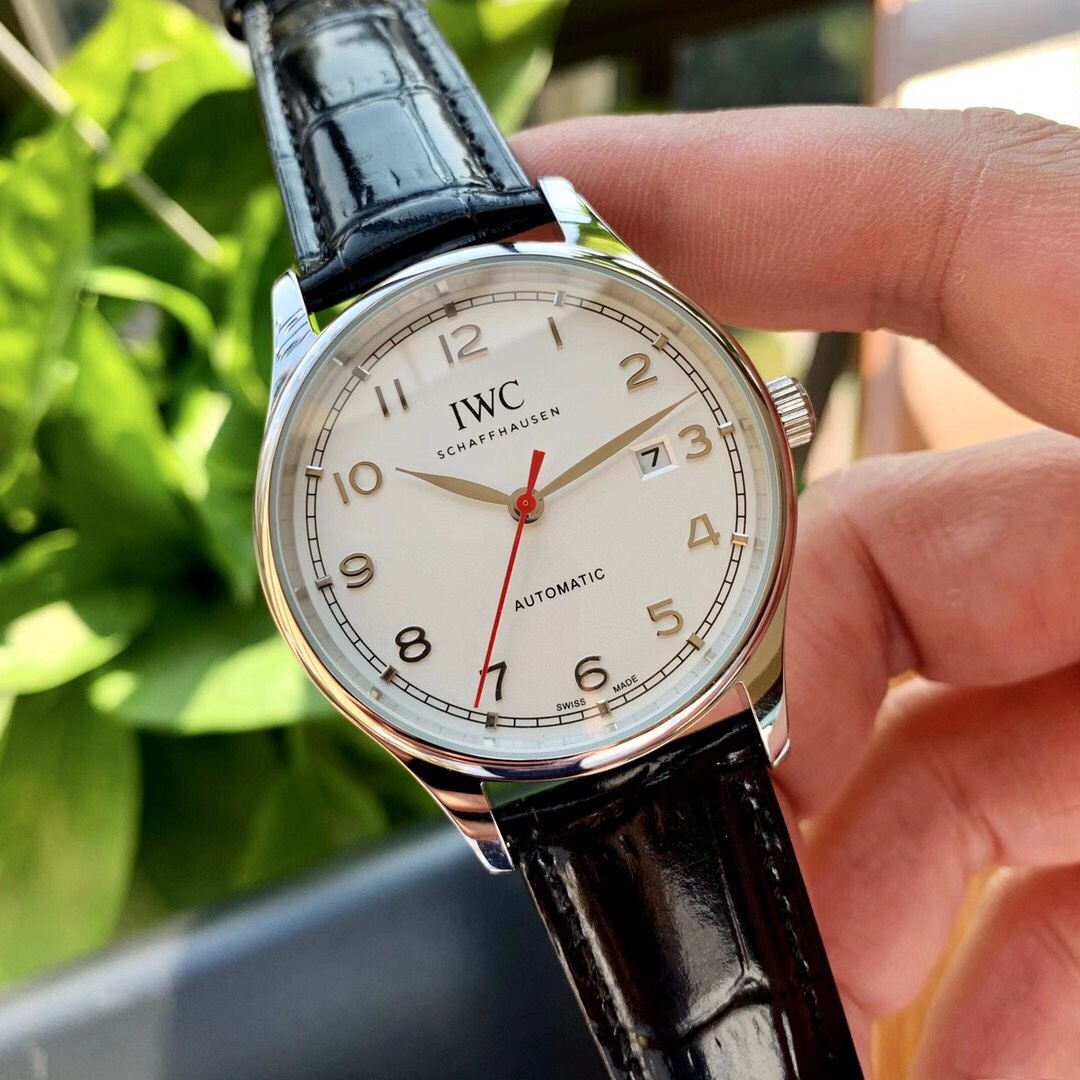 IWC- Pilot's Watches Entry-level luxury watches with automatic mechanical movements