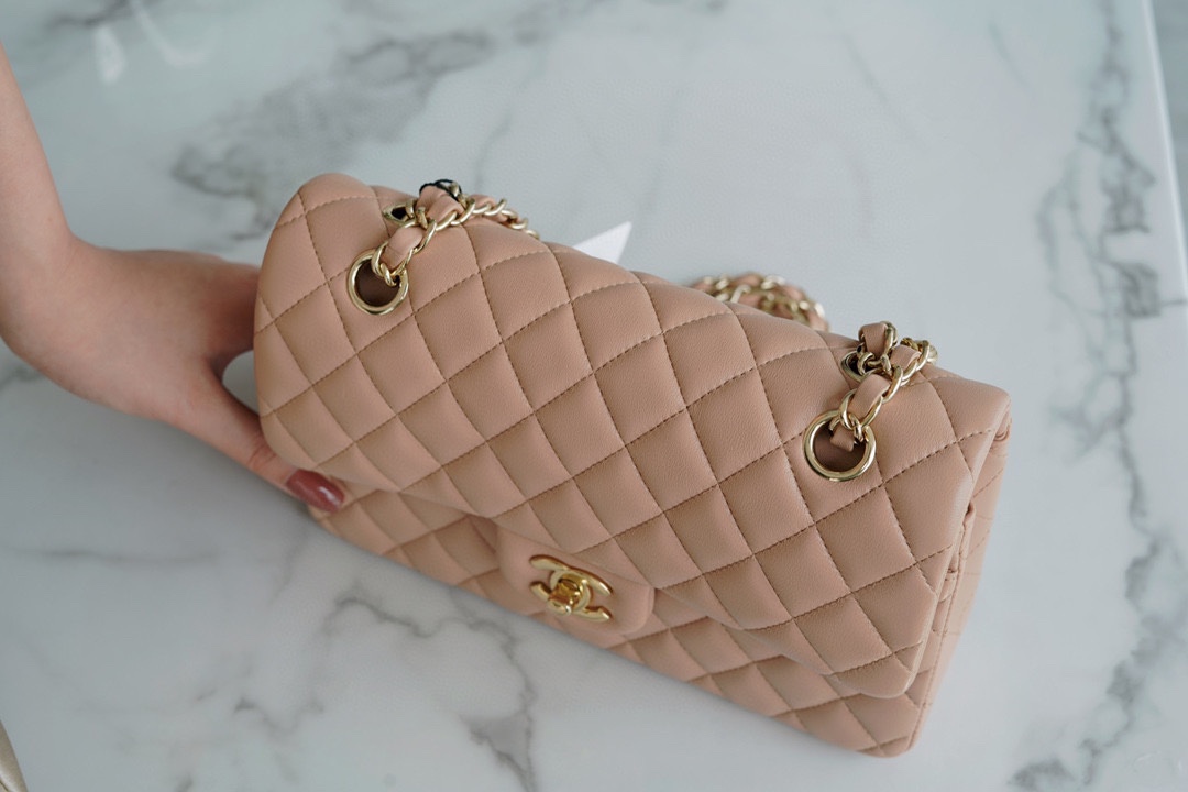 𝐂𝐇𝐀𝐍𝐄𝐋 Classic Flap Italy 🇮🇹 The 𝗚𝗥