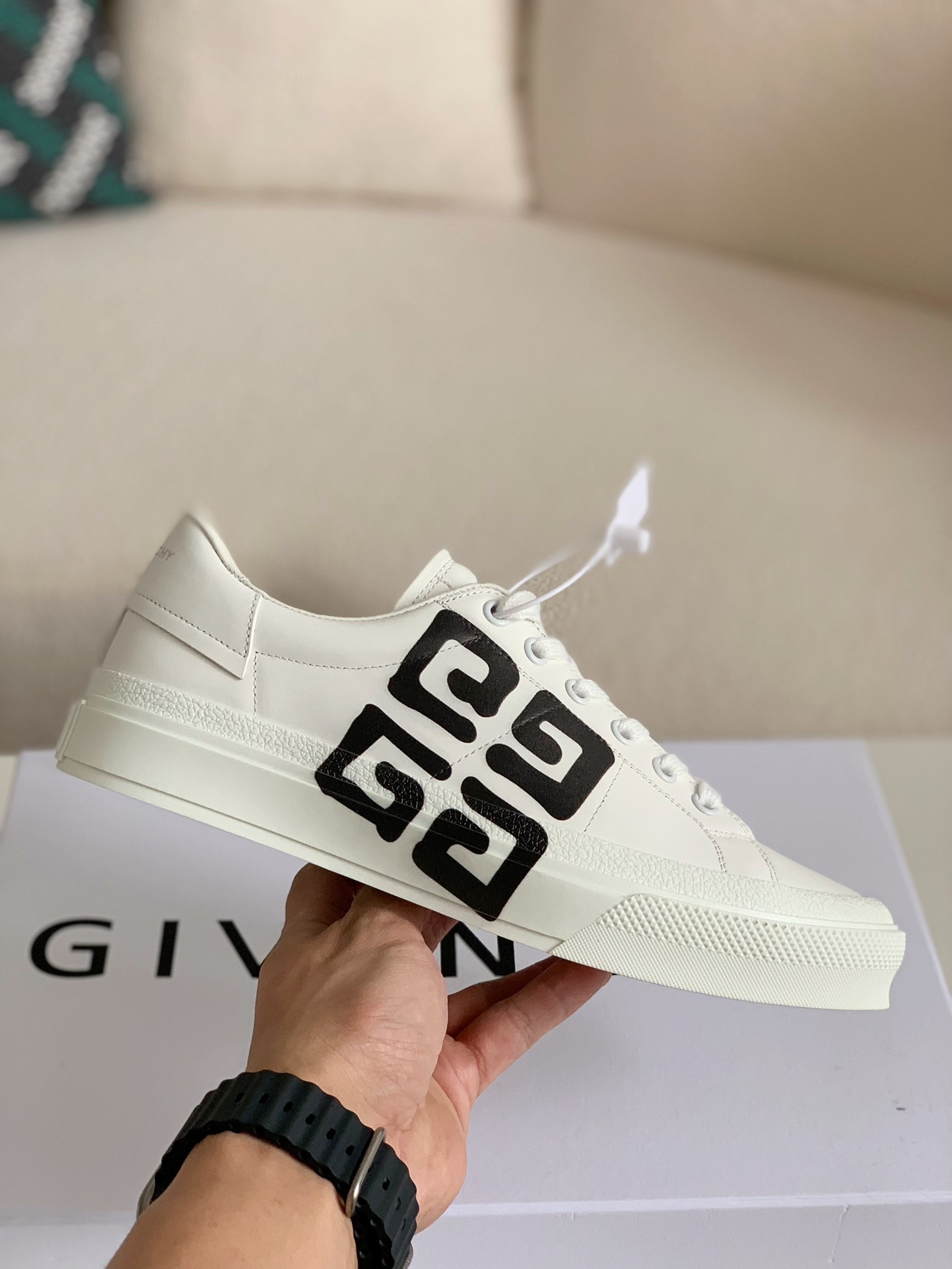 Givenchy new arrival Sneakers