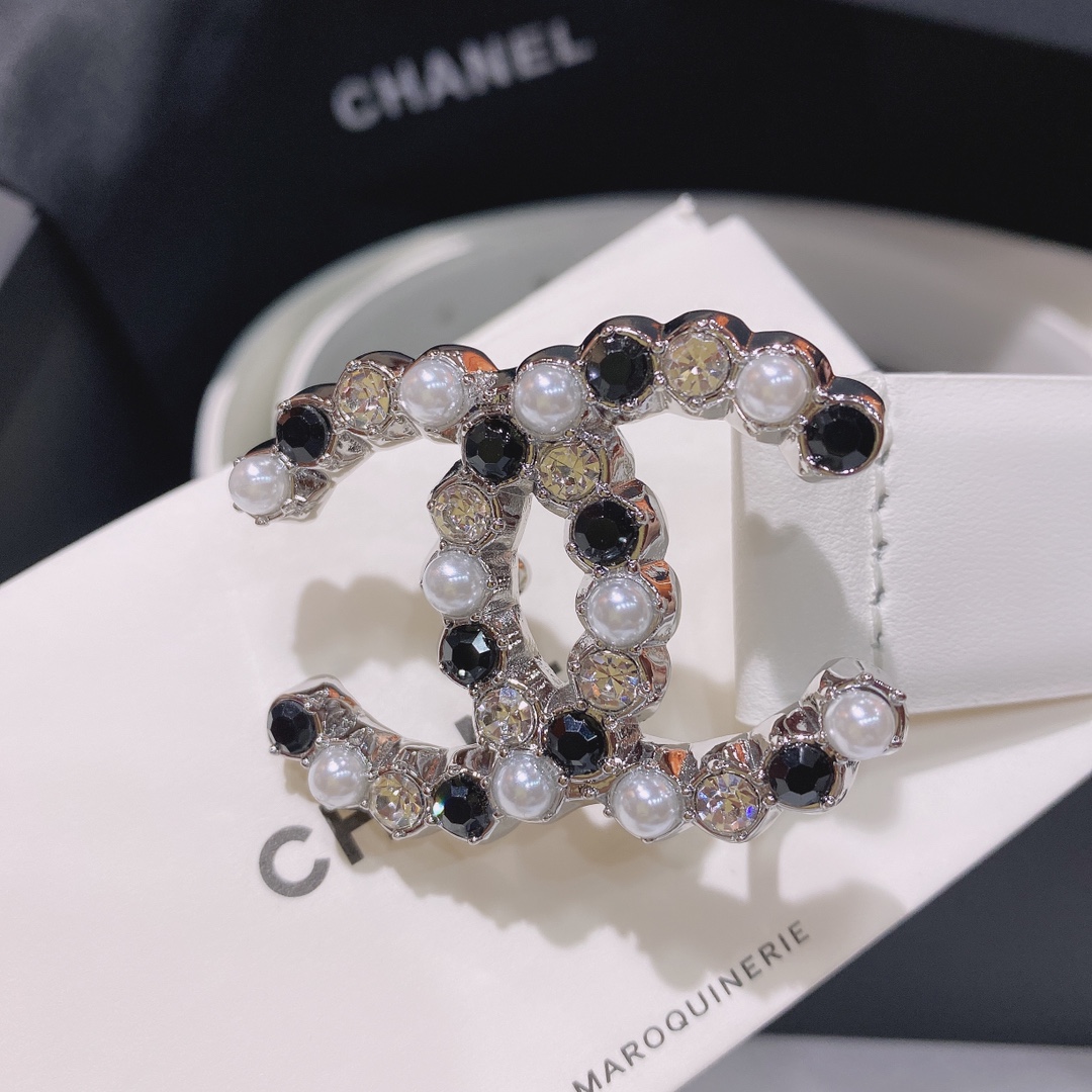 𝗖𝗛𝗔𝗡𝗘𝗟  Belt