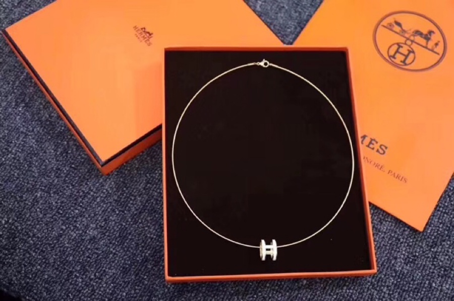 Hermes necklace