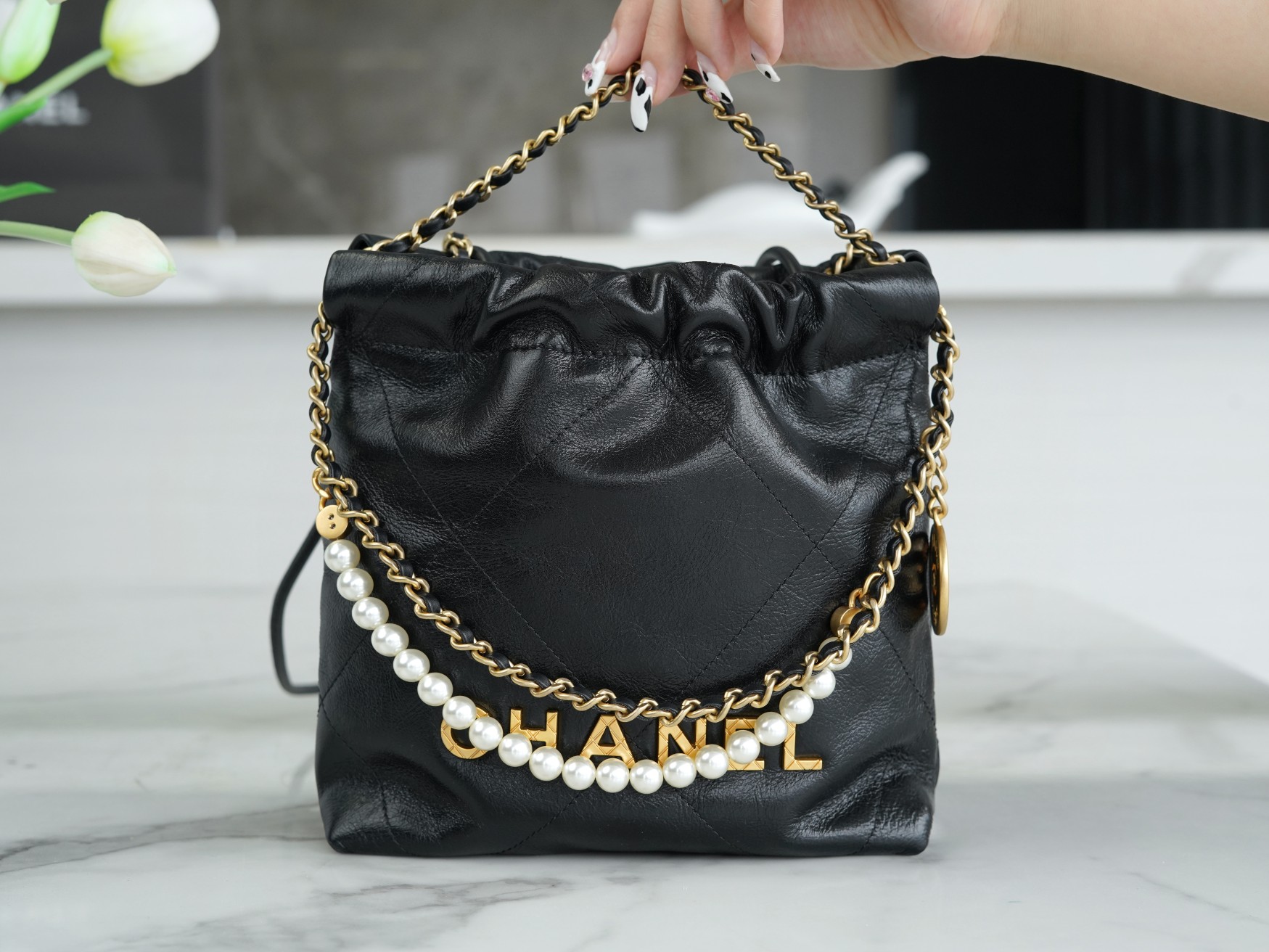 𝗖𝗛𝗔𝗡𝗘𝗟✦  23S 22Mini pearl chain bag black