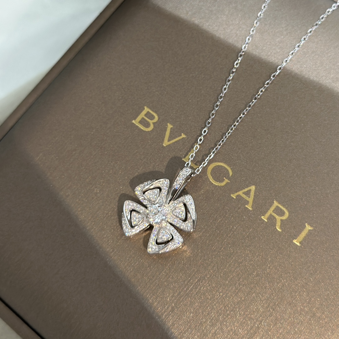 BVLGARI necklace