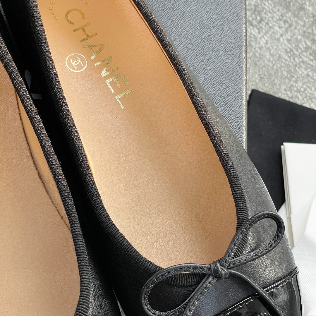 CHANEL classic ballet shoes the version is very positive classic models do not have to worry about the version