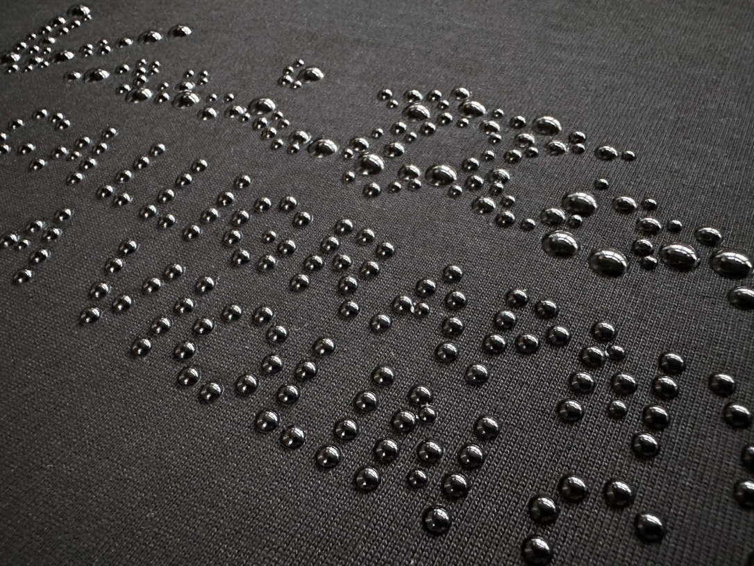 Louis Vuitton Heavy Industry Gradient Beaded Beaded Short Sleeve T