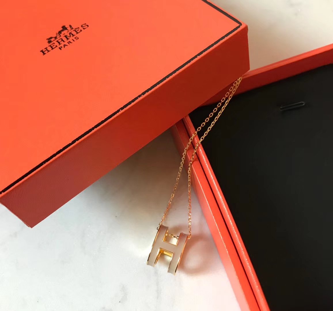 Hermes necklace