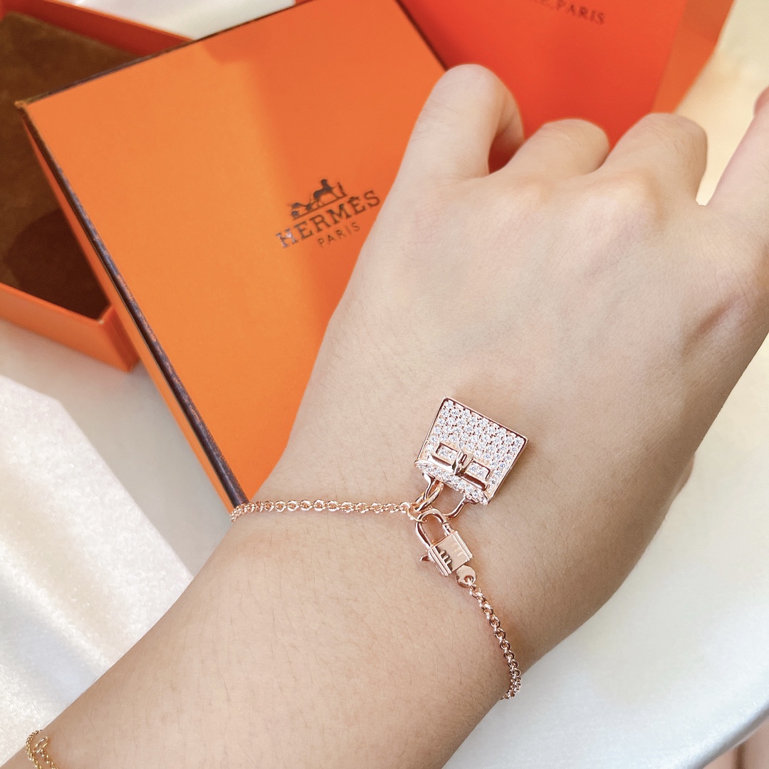 Hermes bracelet