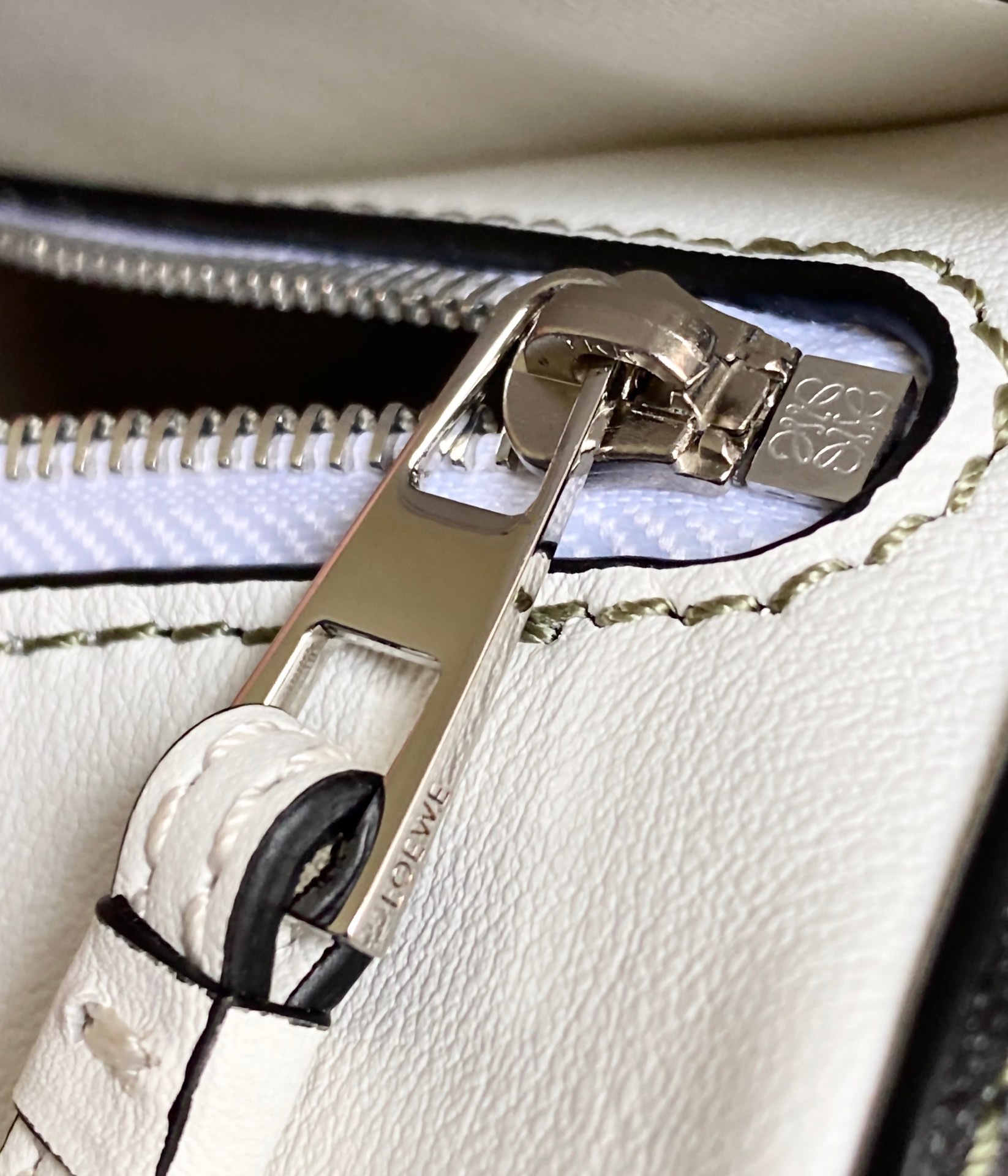 LOEWE super mini Puzzle bag