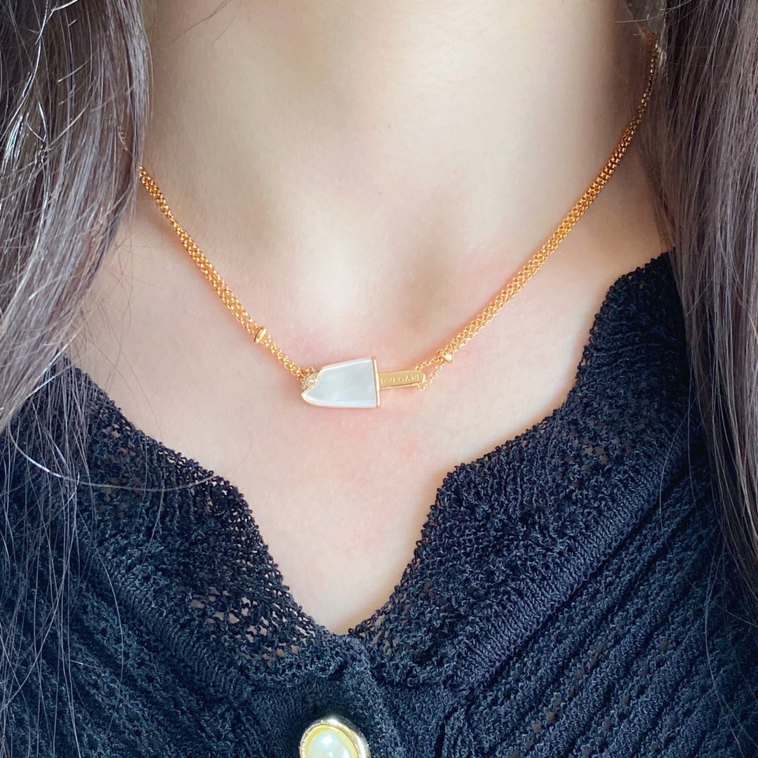 BVLGARI  necklace