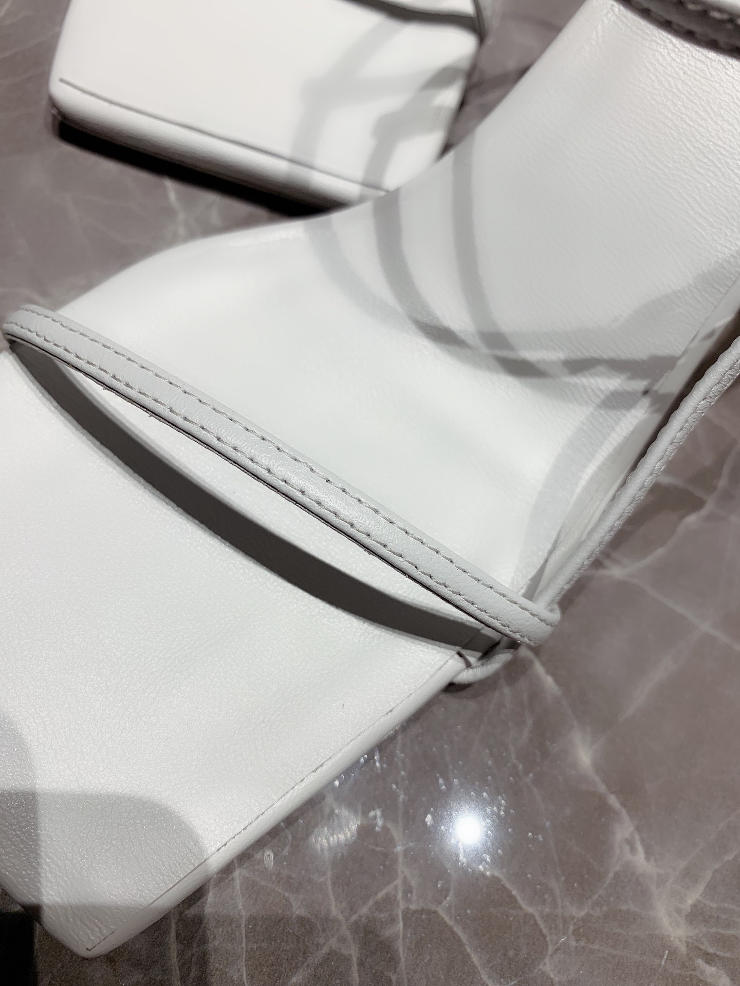 THE ROW - Top Edition Spring/Summer 2020 New The Row goddess level thin strap high heel sandals