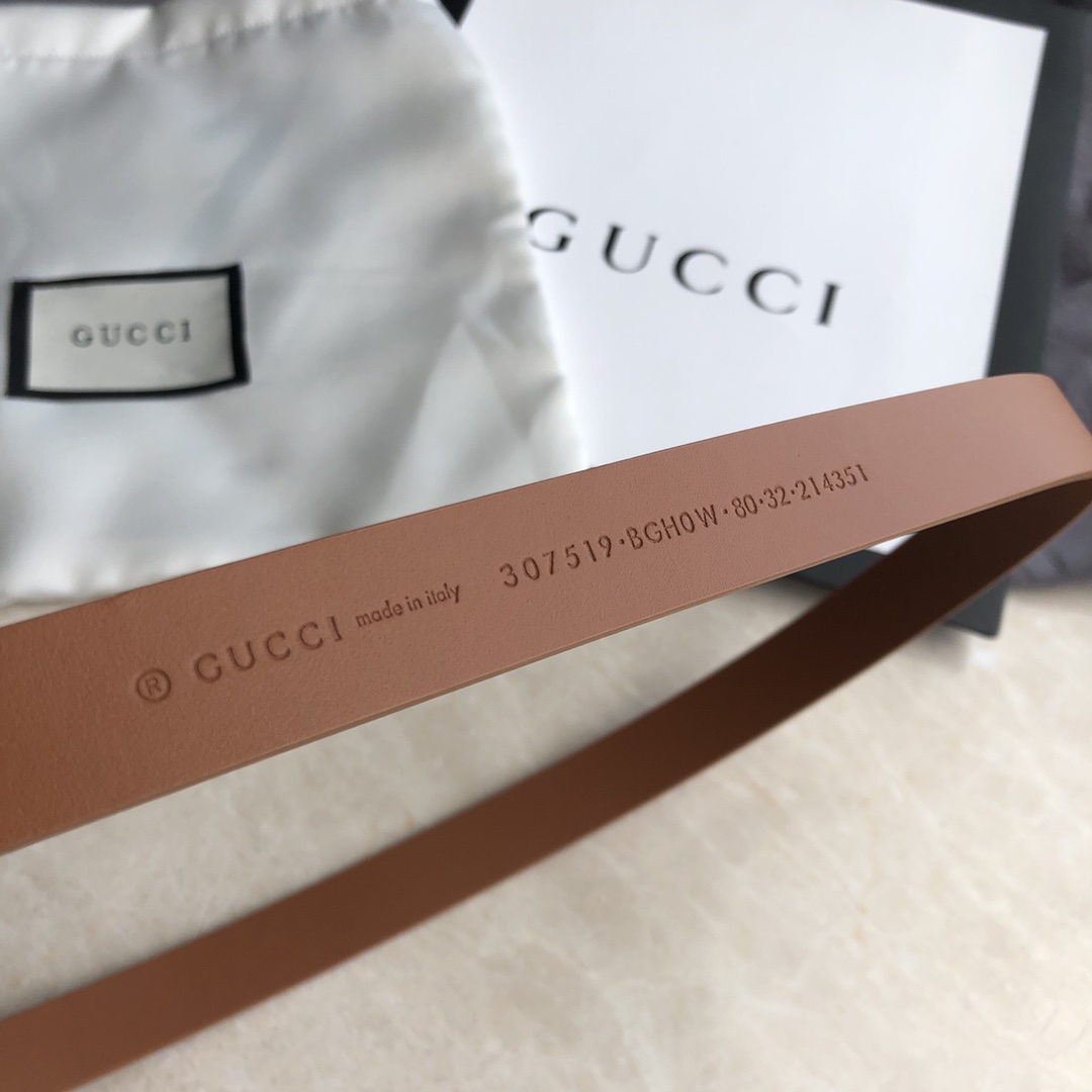 GUCCI new 2.0 retro hot trend pin buckle
