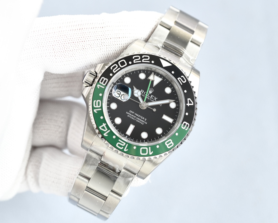 Rolex Greenwich-Master GMT V4 Black and Green Ceramic Bezel