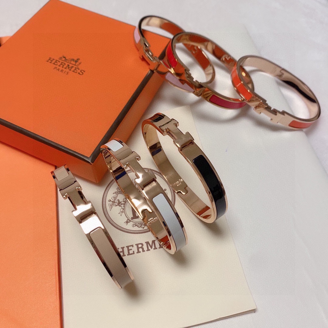 Hermes bracelet