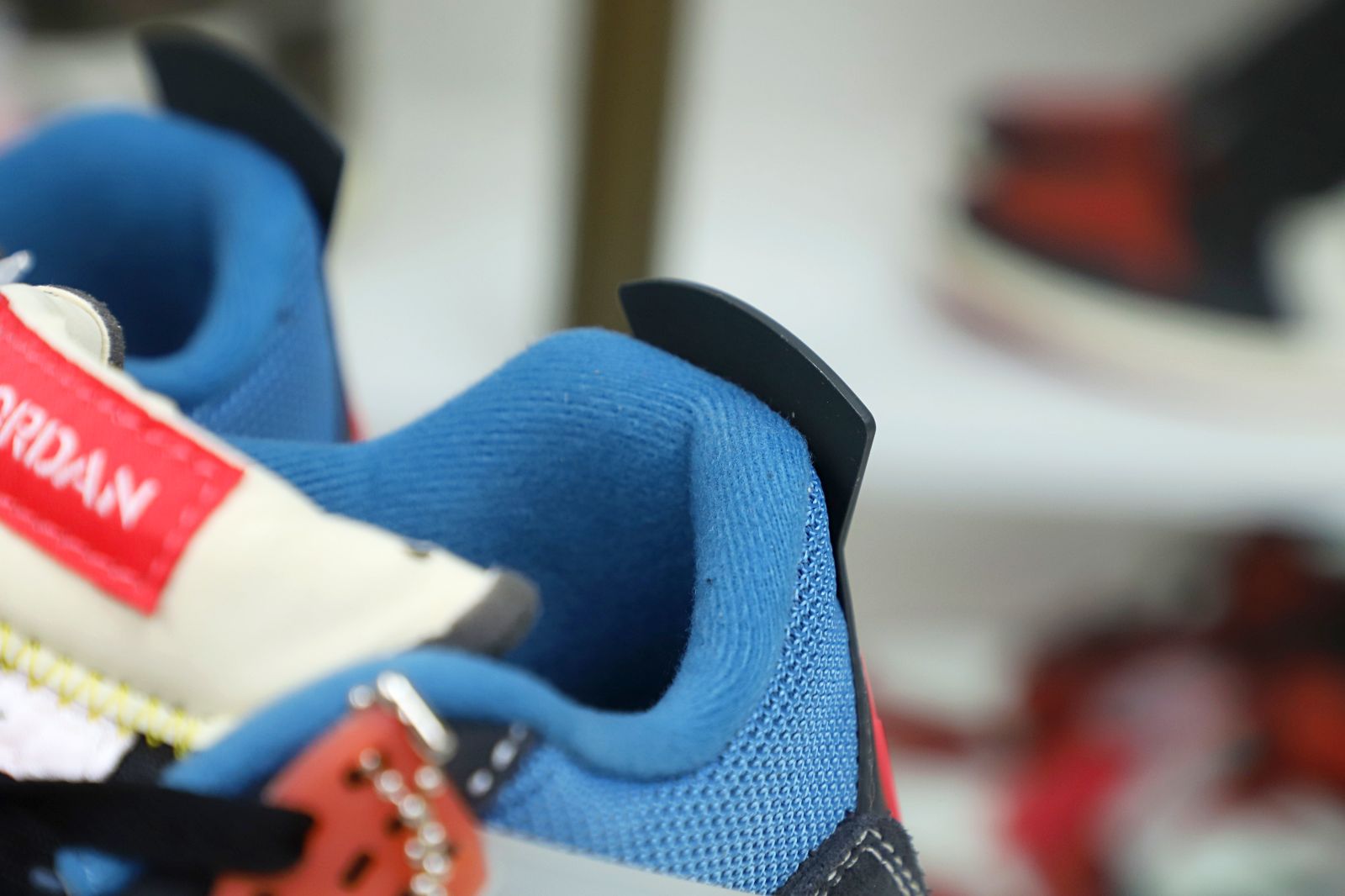 UNION LA X AIR JORDAN 4 RETRO OFF NOIR