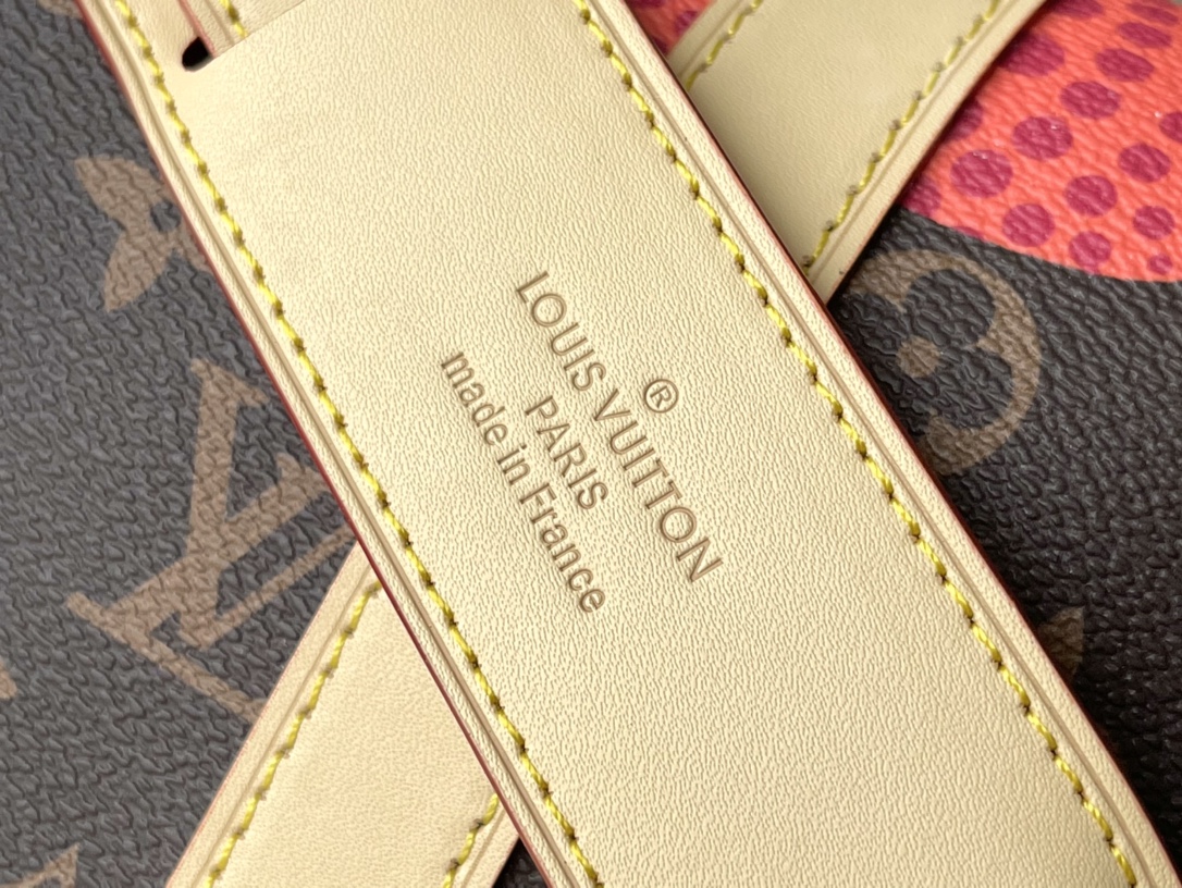 𝐋𝐎𝐔𝐈𝐒 𝐕𝐔𝐈𝐓𝐓𝐎𝐍  M46471