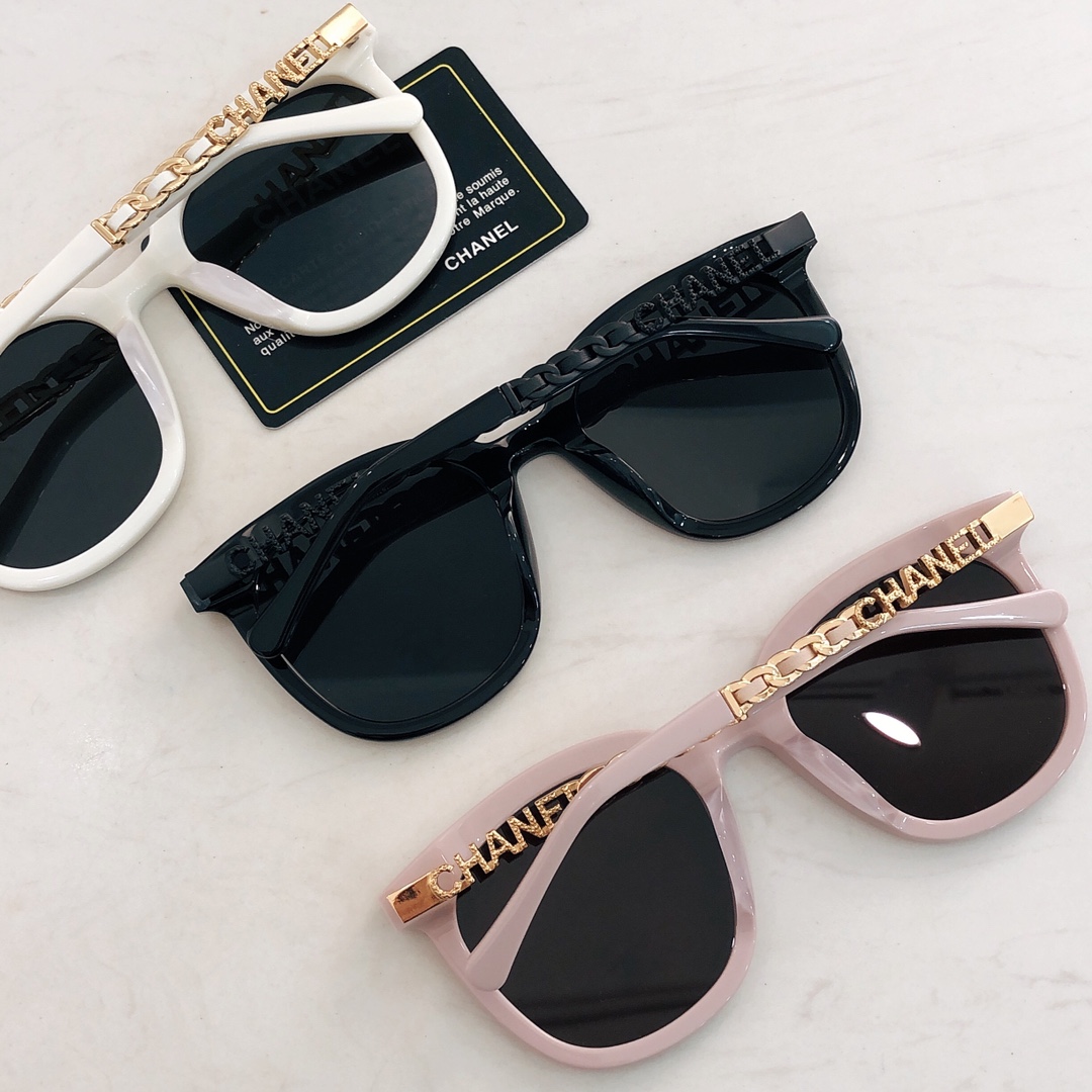 CHANEL MODEL：CH7623