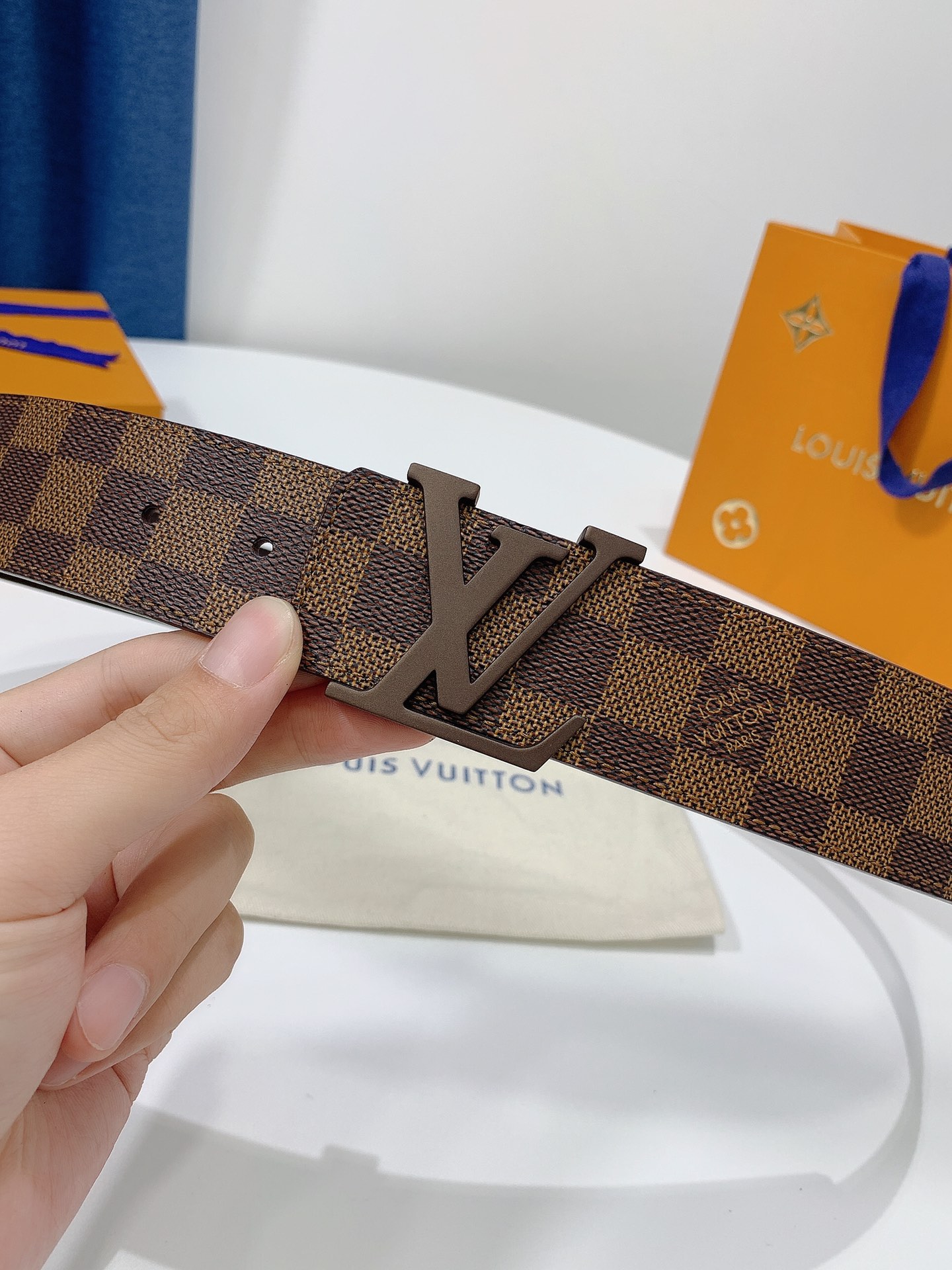 LOUIS VUITTO genuine integrated casting hardware