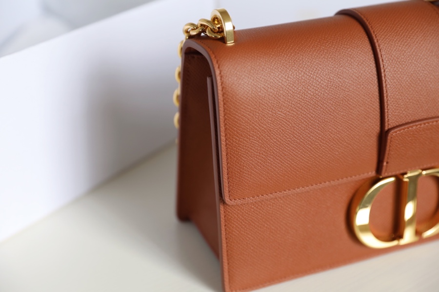 Montaigne New Montaigne palm print chain bag palm print deep bronze